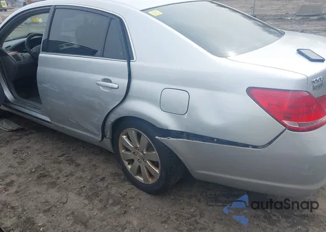 2006 Toyota Avalon Xls z USA, uszkodzony, nr VIN 4T1BK36B76U096462